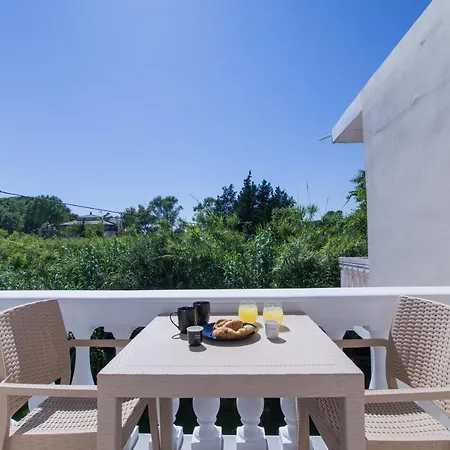 Anais Luxury Living Grey & Pink By Corfuescapes Apartman Marathiász