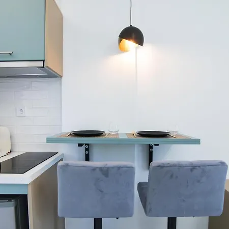 Anais Luxury Living Grey & Pink By Corfuescapes Apartment
